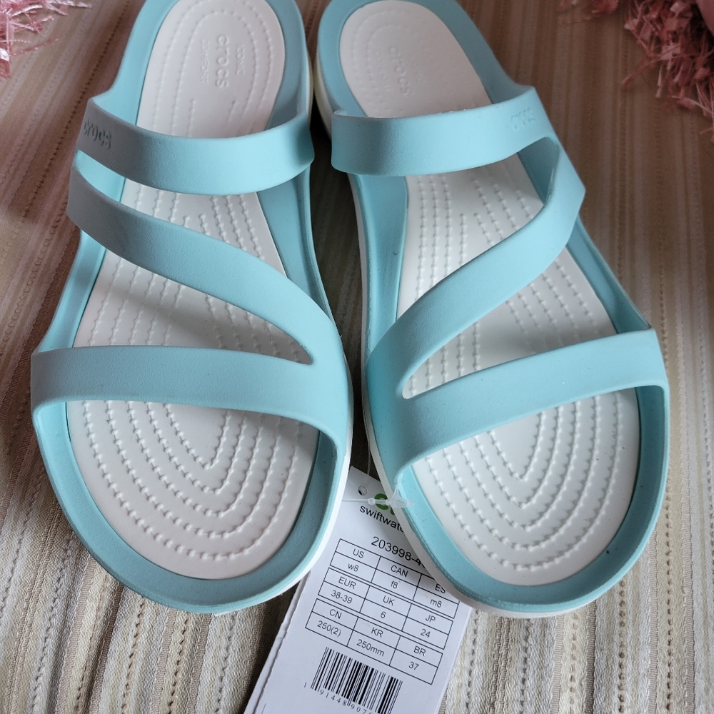 Crocs